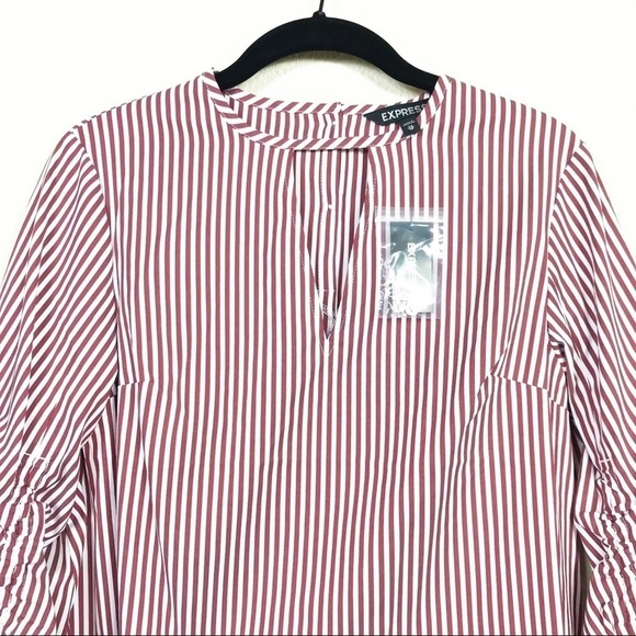 NWT Express Striped Keyhole Ruched Sleeve Top XS - Picture 4 of 8